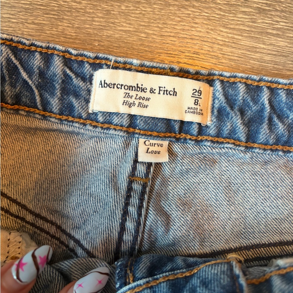 Abercrombie & Fitch Straight Leg Jeans - Medium Blue Denim - Picture 3 of 5
